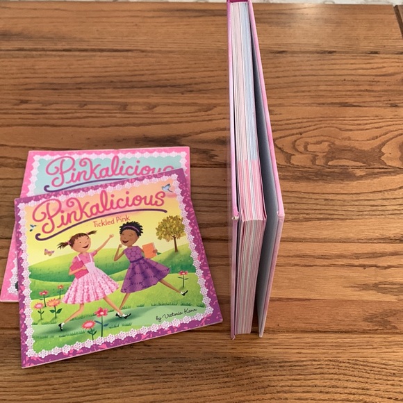 Pinkalicious book bundle - Picture 10 of 14